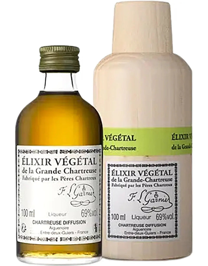 Chartreuse 'Elixir Vegetal de la Grande-Chartreuse' Liqueur